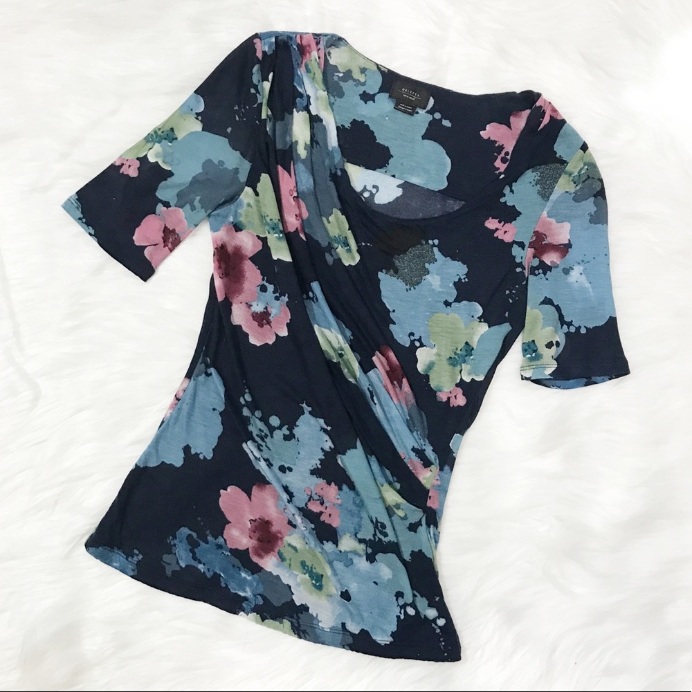• Anthropologie • Night Petals Top